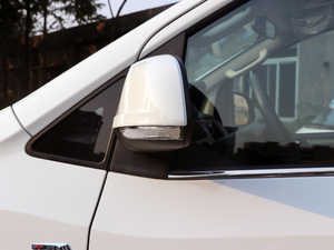 2018PLUS 2.0T ԄӾӢ V ^