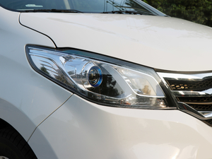 2018PLUS 2.0T ԄӾӢ V ^