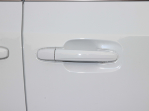 2018PLUS 2.0T ԄӾӢ V ^