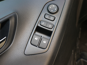 2018PLUS 2.0T ԄӾӢ V {܇ƅ^	