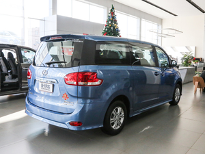 2018PLUS 2.0T ԄӾӢ V w^