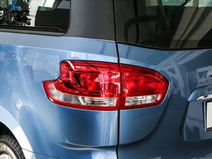 2018PLUS 2.0T ԄӾӢ V ^