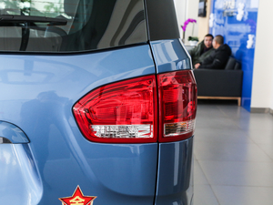 2018PLUS 2.0T ԄӾӢ V β