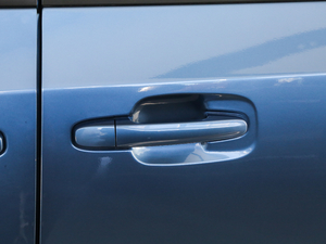 2018PLUS 2.0T ԄӾӢ V ^