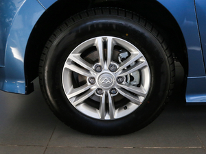 2018PLUS 2.0T ԄӾӢ V ݆Ȧ