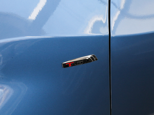 2018PLUS 2.0T ԄӾӢ V ^