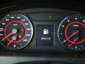 2018PLUS 2.0T ԄӾӢ V п؅^