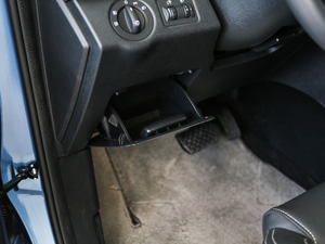 2018PLUS 2.0T ԄӾӢ V п؅^