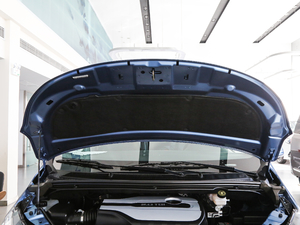 2018PLUS 2.0T ԄӾӢ V 