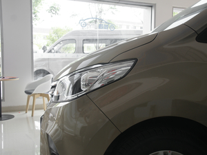 2018PLUS 2.0T ԄӾӢ V ^