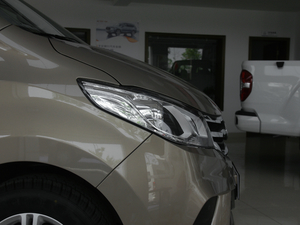 2018PLUS 2.0T ԄӾӢ V ^