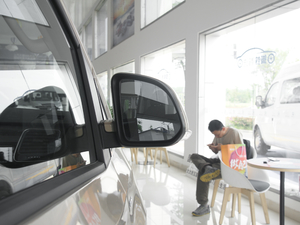 2018PLUS 2.0T ԄӾӢ V ^