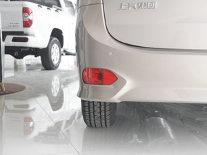 2018PLUS 2.0T ԄӾӢ V ^