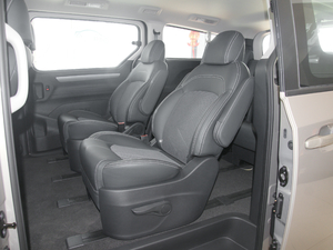 2018PLUS 2.0T ԄӾӢ V 