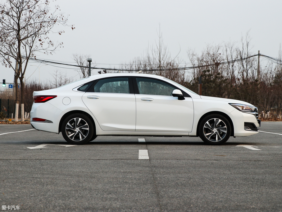 2019BEIJING-U7 1.5T CVTǰ V