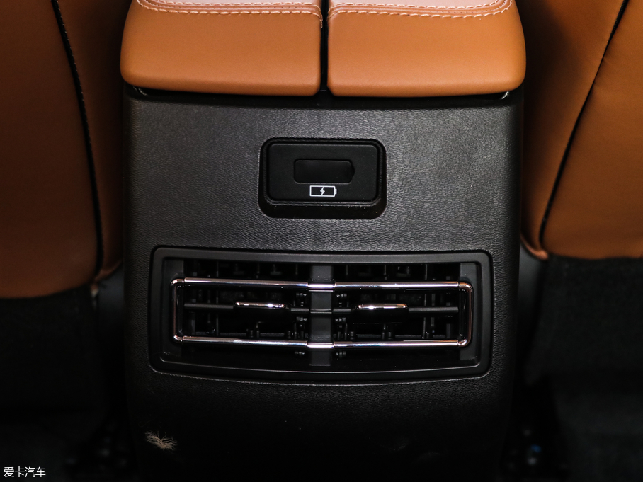 2019BEIJING-U7 1.5T CVTǰ V