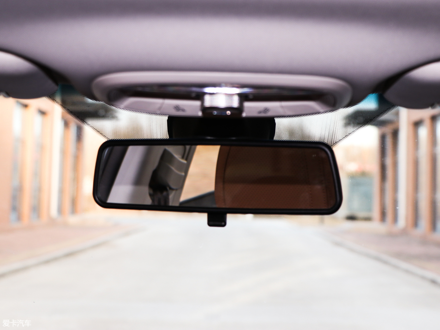 2019BEIJING-U7 1.5T CVTǰ V