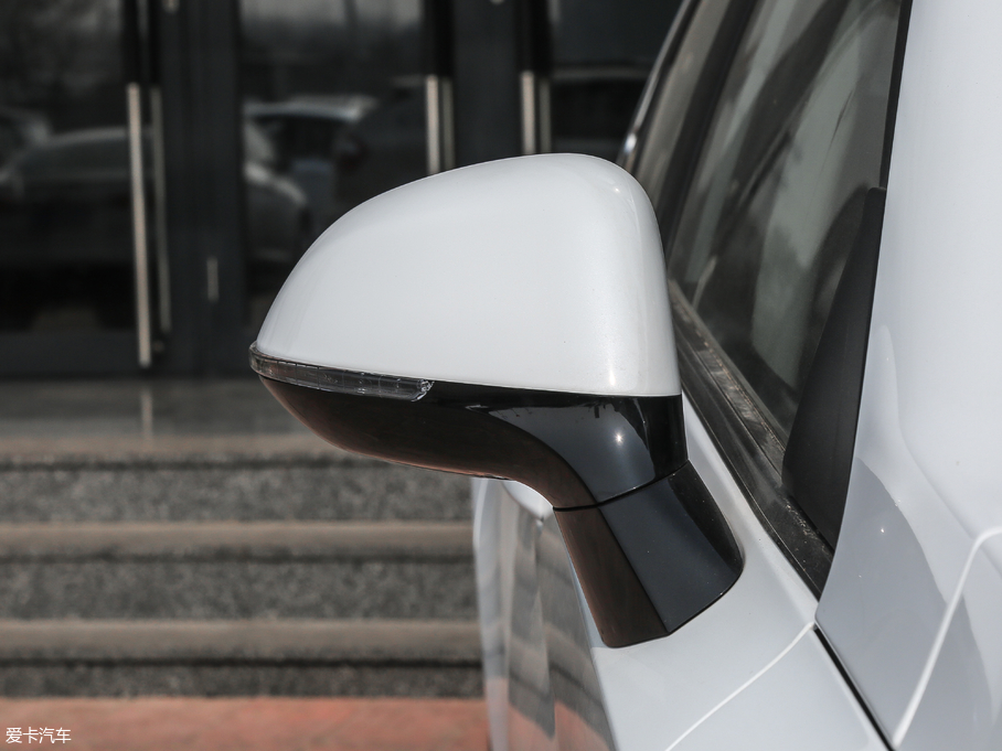 2019BEIJING-U7 1.5T CVTI V