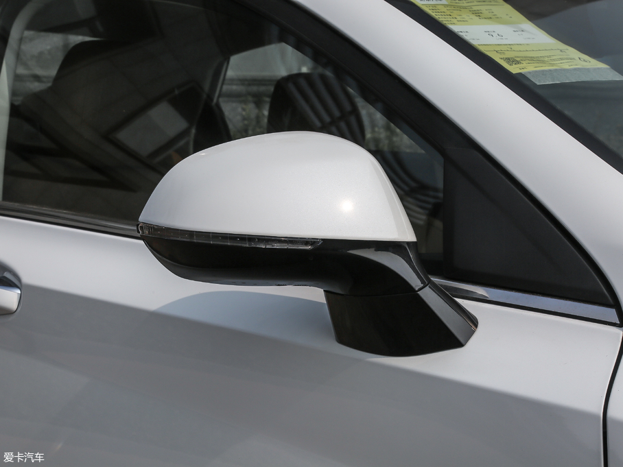 2019BEIJING-U7 1.5T CVTI V