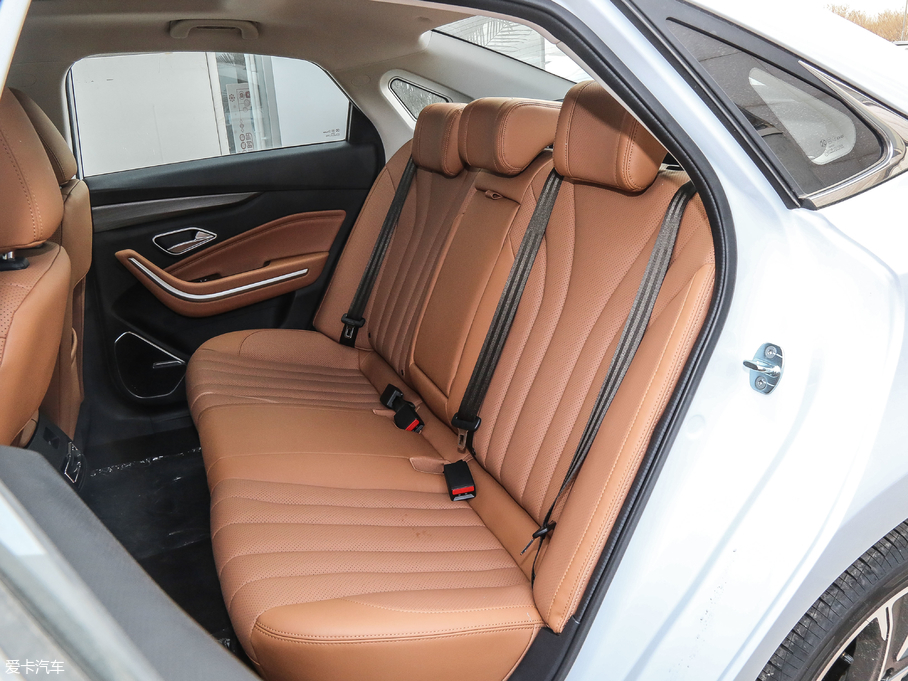 2019BEIJING-U7 1.5T CVTI V