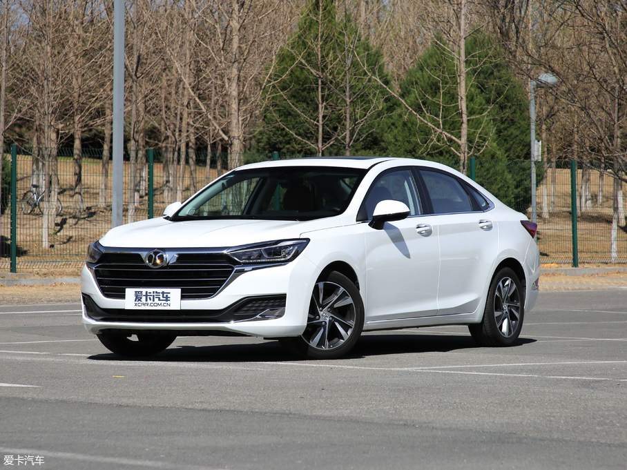 2019BEIJING-U7 1.5T CVTǰ V