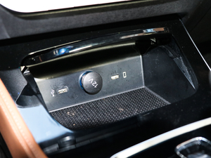 20191.5T CVTǰ V п؅^