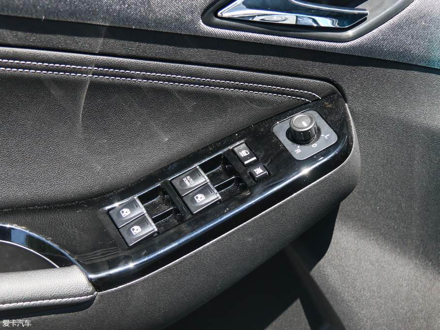 2019BEIJING-X3 1.5T CVT߰