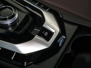 2020Ŀ R500 а  п؅^