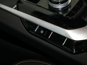 2020Ŀ R500 а  п؅^