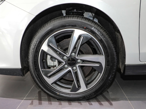 2020Ŀ R600 I(lng) ݆Ȧ