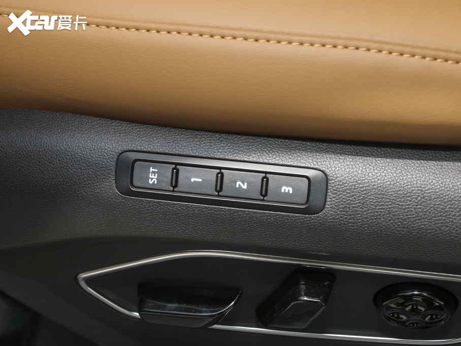 2020BEIJING-X7 1.5TD DCTI(lng)