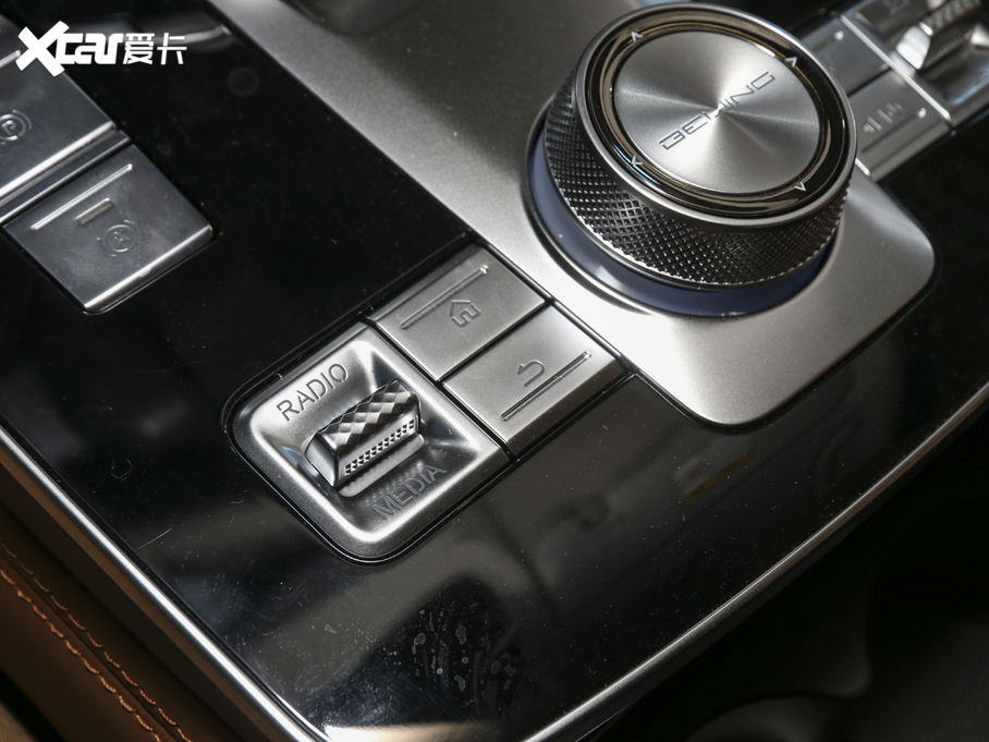 2020BEIJING-X7 1.5TD DCTI(lng)