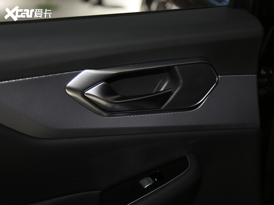 2020BEIJING-X7 1.5TD DCTа