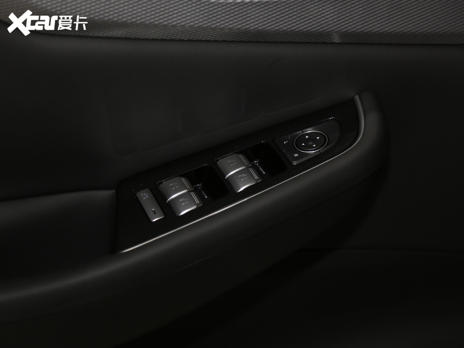 2020BEIJING-X7 1.5TD DCTа