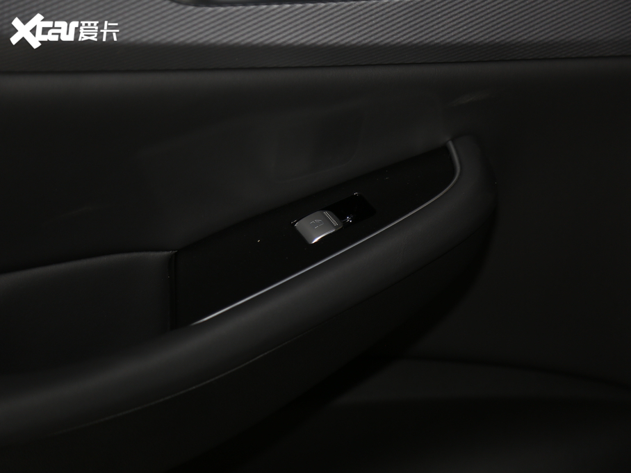 2020BEIJING-X7 1.5TD DCTа