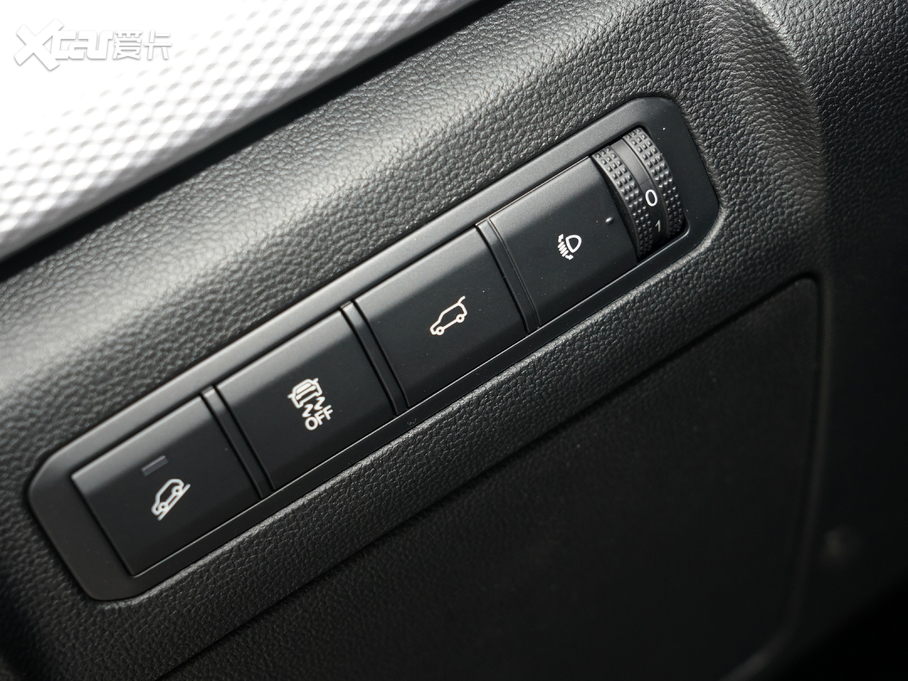 2020BEIJING-X7 1.5TD քL