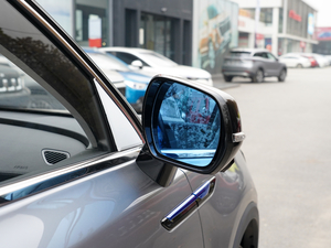 2020PHEV ³ (x)(ji)^