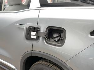 2020PHEV ³ (x)(ji)^