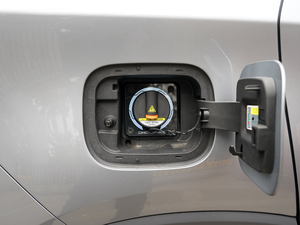 2020PHEV ³ (x)(ji)^