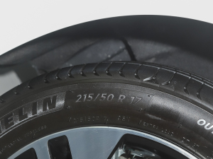 2021R500 (yu) ݆̥ߴ