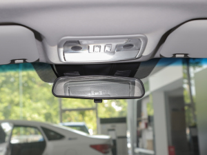 2021R500 (yu) ܇(ni)ҕR