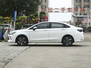 2021款1.5L 手动豪华版 正侧（左）