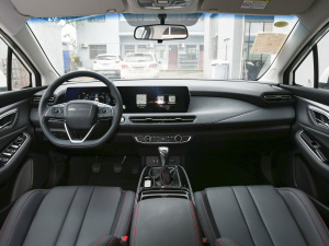 2021款1.5L 手动豪华版 内饰全景