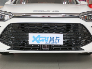 2021款1.5L 手动尊贵版 中网