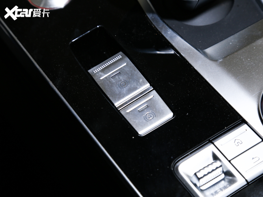 2022BEIJING-X7 1.5TD DCTٰ