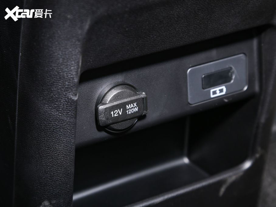 2022BEIJING-X7 1.5TD DCTٰ