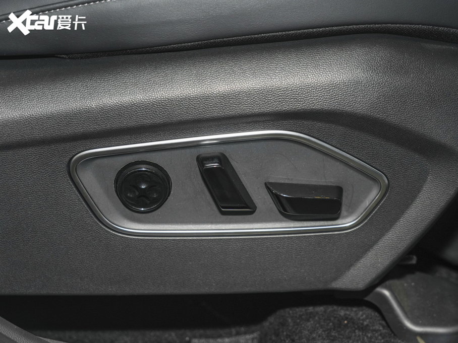 2023BEIJING-X7 1.5TD DCT+