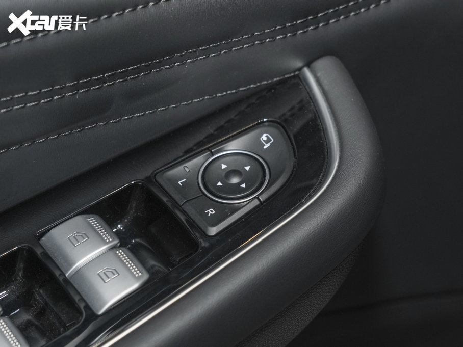 2023BEIJING-X7 1.5TD DCT+