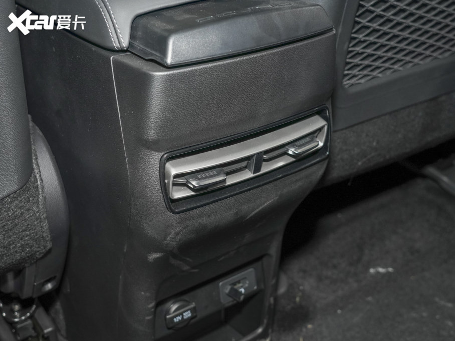 2023BEIJING-X7 1.5TD DCT+