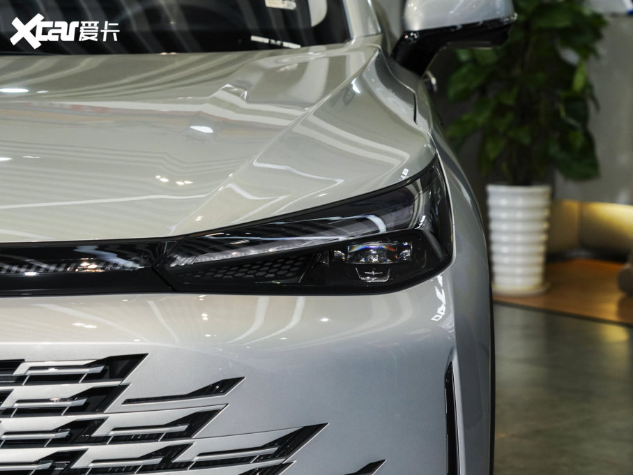 2023BEIJING-X7 1.5TD DCT+